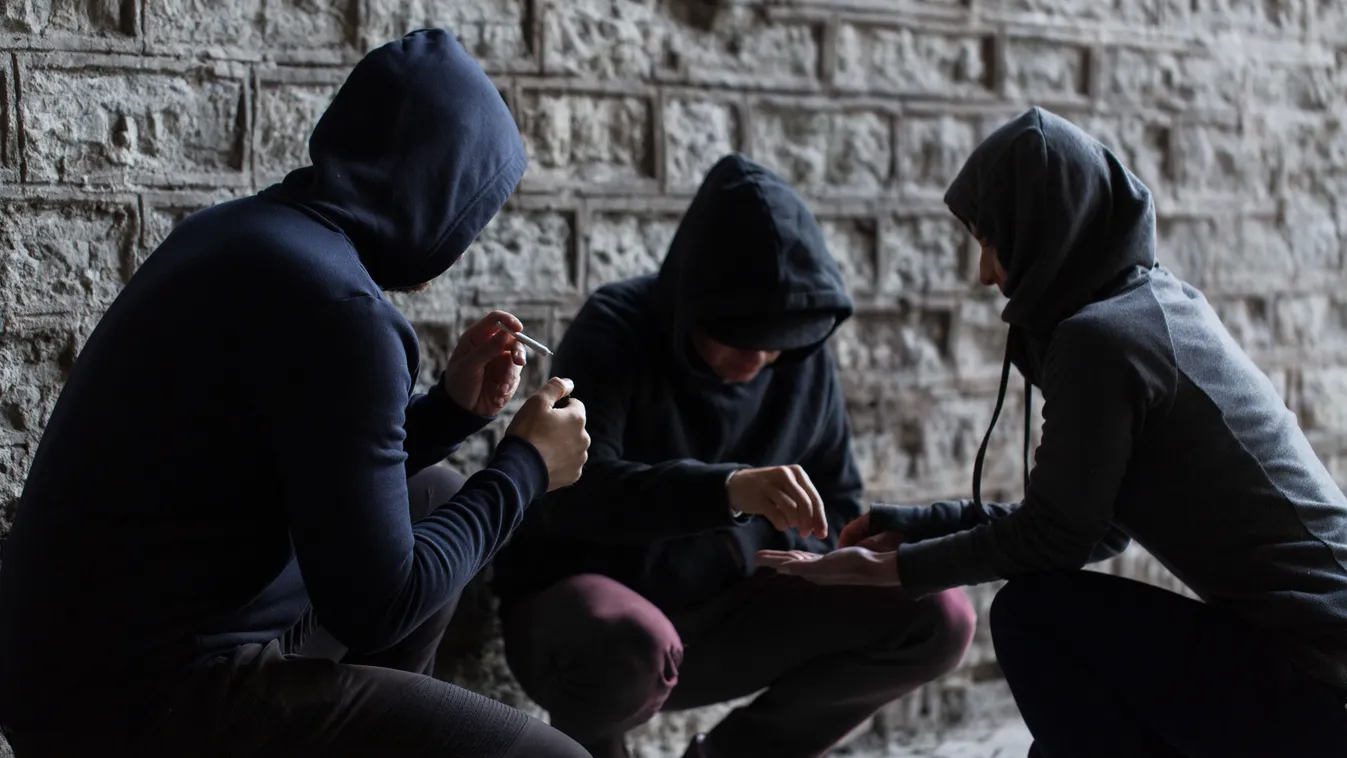 Hajtóvadászat indul: A kábítószer-kereskedők nem érdemelnek sem kíméletet, sem kegyelmet