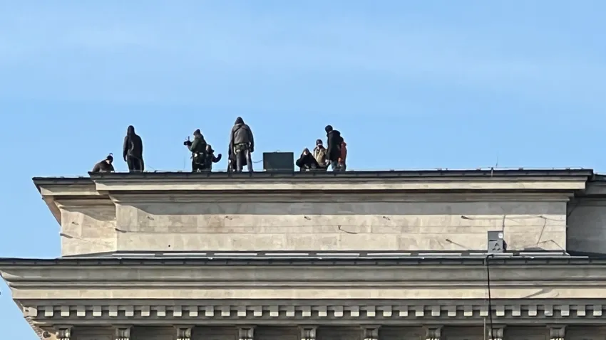 Világsztárok a Lánchídnál (Fotó: Bors)
