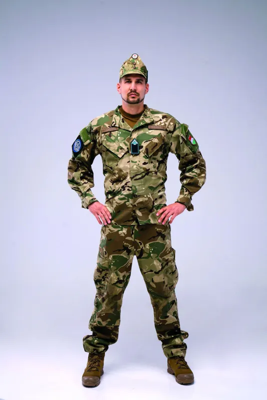 Kiképzés versenyzője Horváth Gergő és a Jóban Rosszban egykori sztárja, Nagy Kata (most a life-nál dolgozik) egy pár, a szerelmükről mesélnek, minden este egyre jobban egymásba szeretnek - BORS
