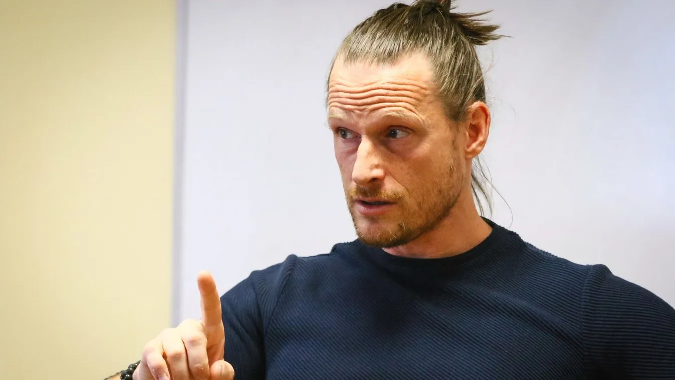 Sokkoló, amit Fenyő Iván művel: „Most van csütörtök, utoljára hétfőn ettem”