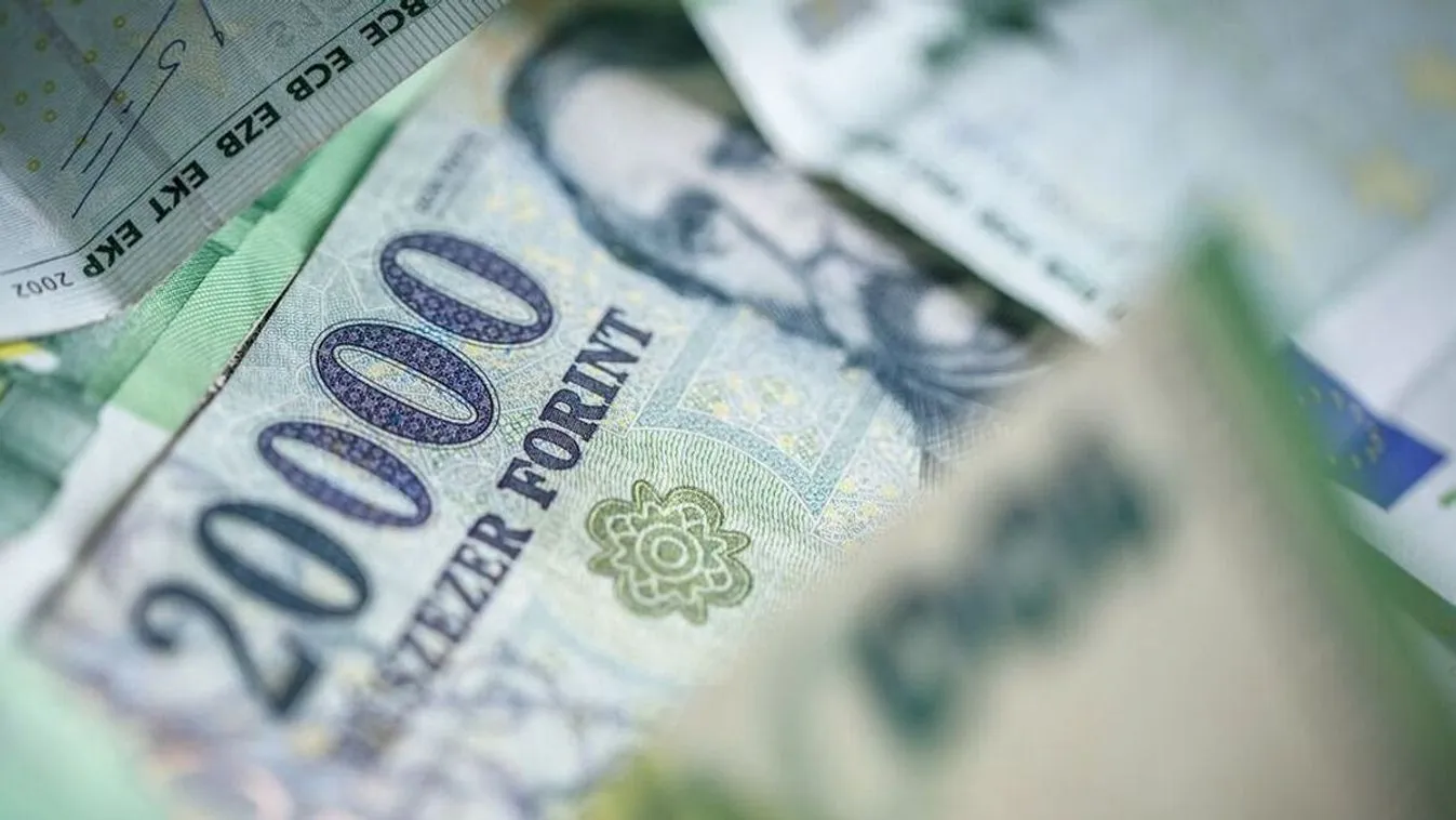 Tovább örülhetnek a magyarok, felszívta magát a forint