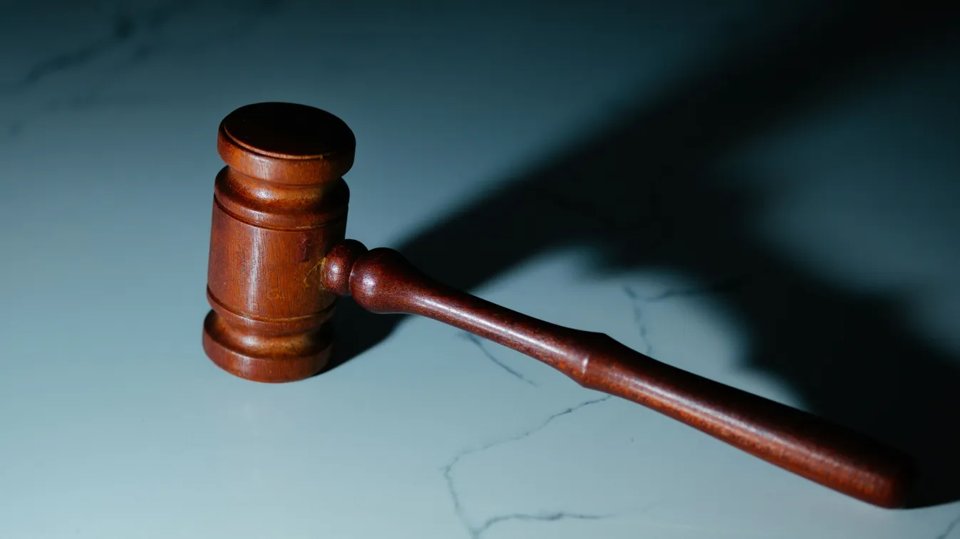 Saját családja élete szárad a lelkén, sosem szabadul a rácsok mögül a kegyetlen gyilkos