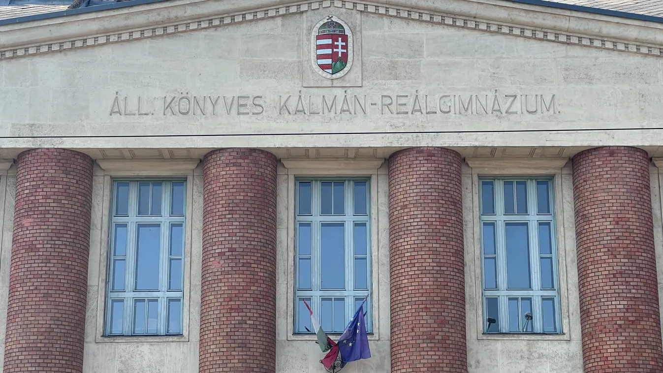 Még nem tudták kihallgatni az ollóval szurkáló diákot - így van most az áldozat