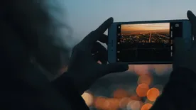 Így kémkedik utánad a Google: minden fotót lát a telefonodon