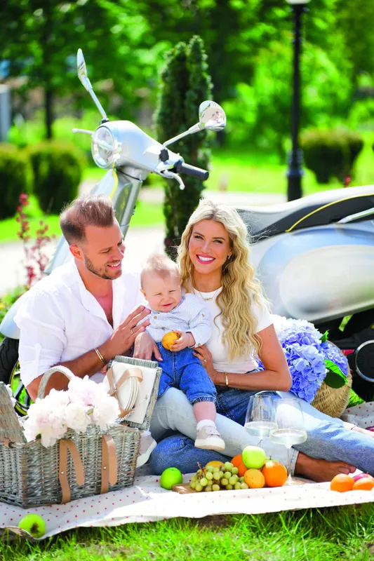 hot magazin hétfői feltöltés galambos lajos, vasvári vivien, kucsera gábor, harsányi levente, barnai judit, keleti andrea