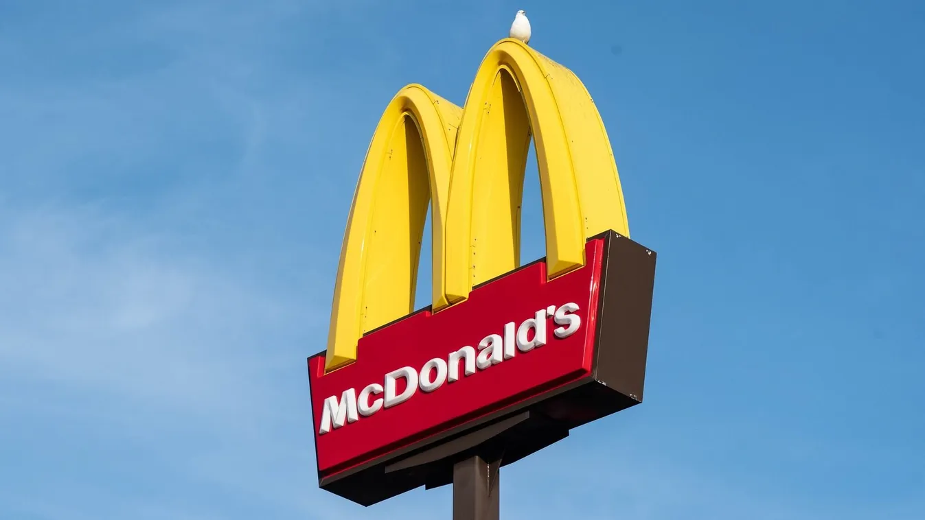 Döntött a McDonald's: ezek a termékek tűnnek el az étlapról