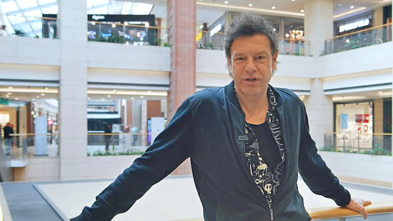 Utaskísérőnek állt Tilla – A jövőbe repít a PIXIM