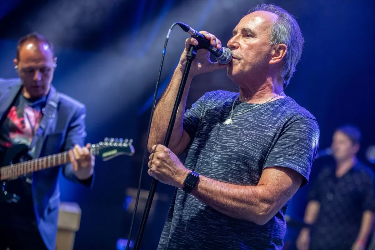 Varga Miklós 1983 augusztusában énekelte az István, a király ősbemutatóján a címszerepet.