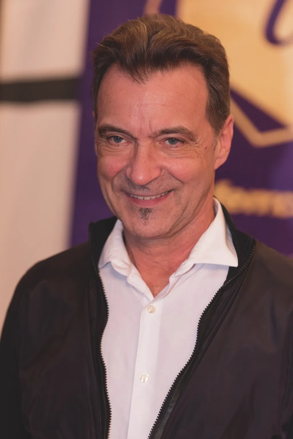 Hajas László sztáradatlap