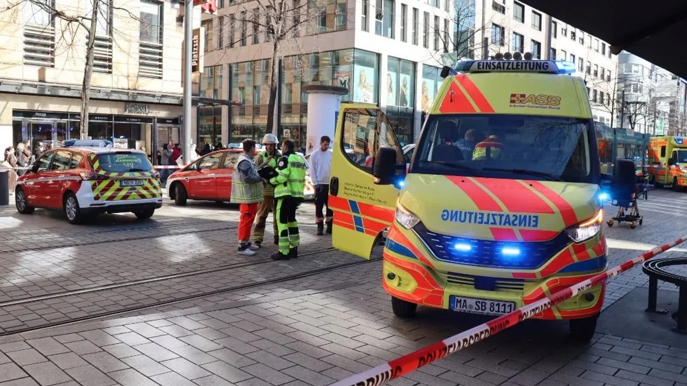 Most jött: terrortámadás történt Mannheimben, autóval hajtottak a tömegbe