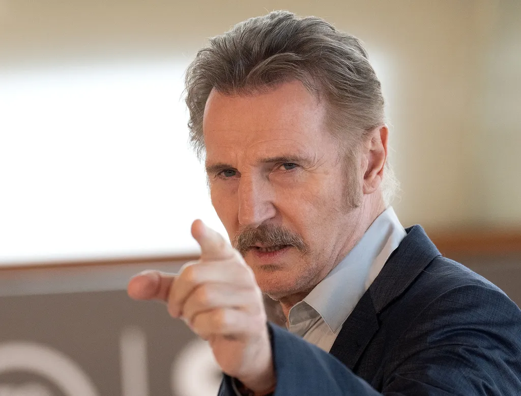 Liam Neeson sztáradatlap