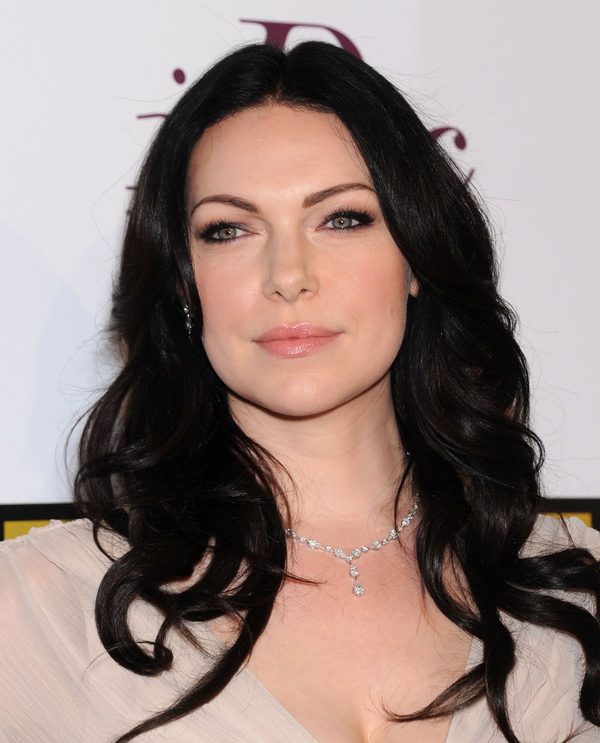 A meg sem történt románc, Laura Prepon 