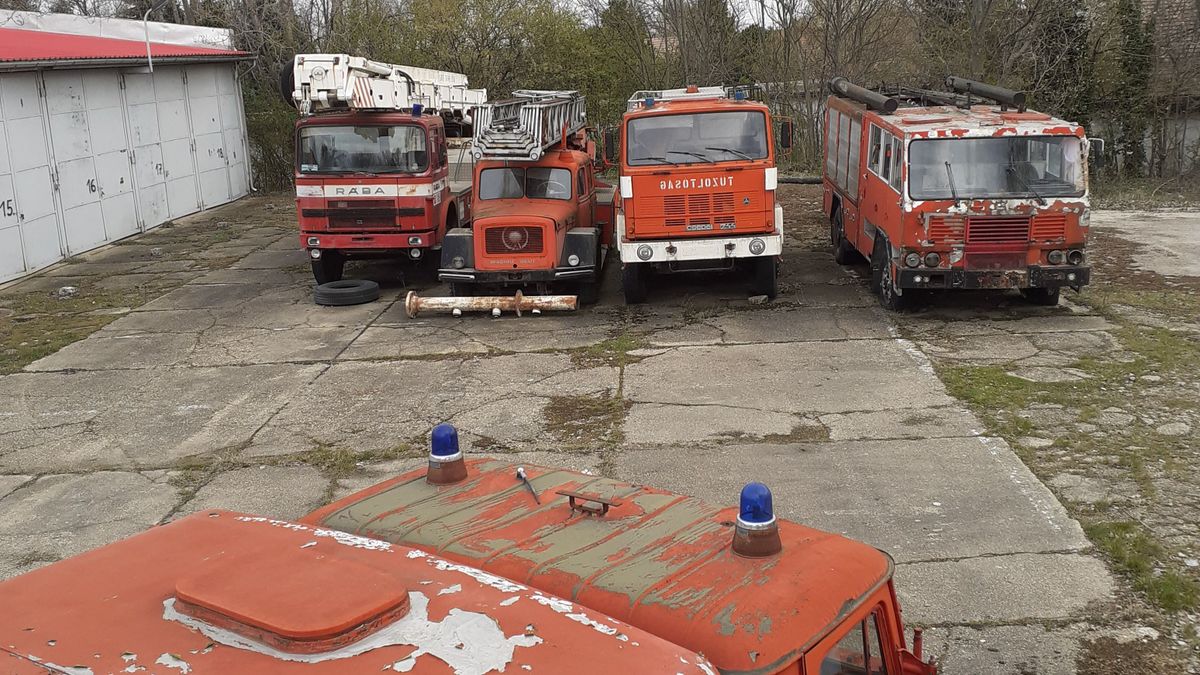 Urbex: titkos temetőre bukkantak Budapesten – Fotók