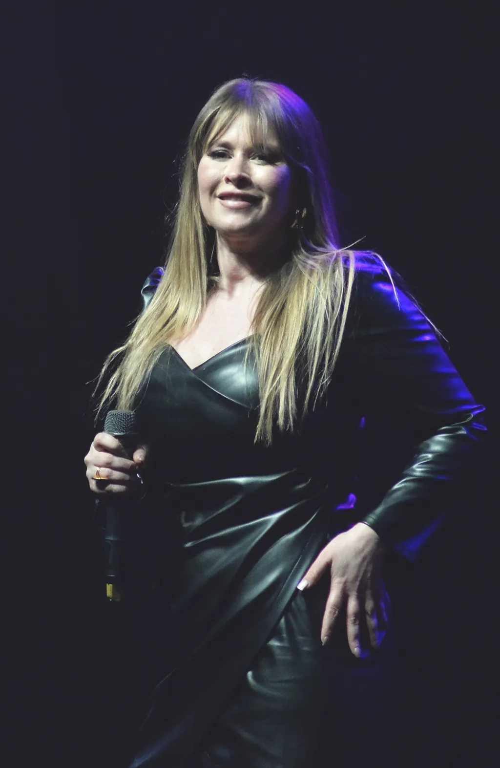 Király Linda sztáradatlap