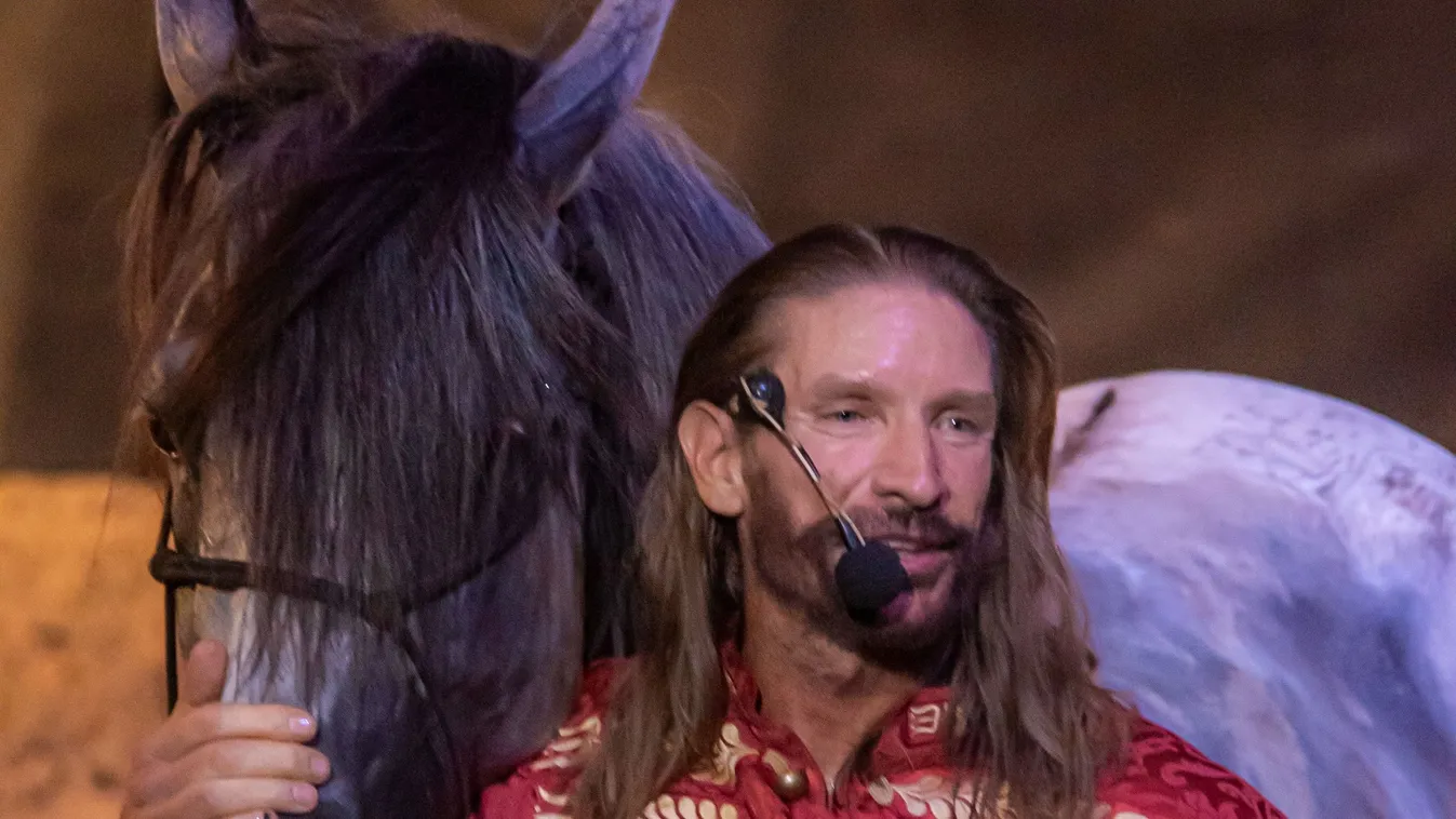 Pintér Tibor édesanyja megmutatta, mit tud