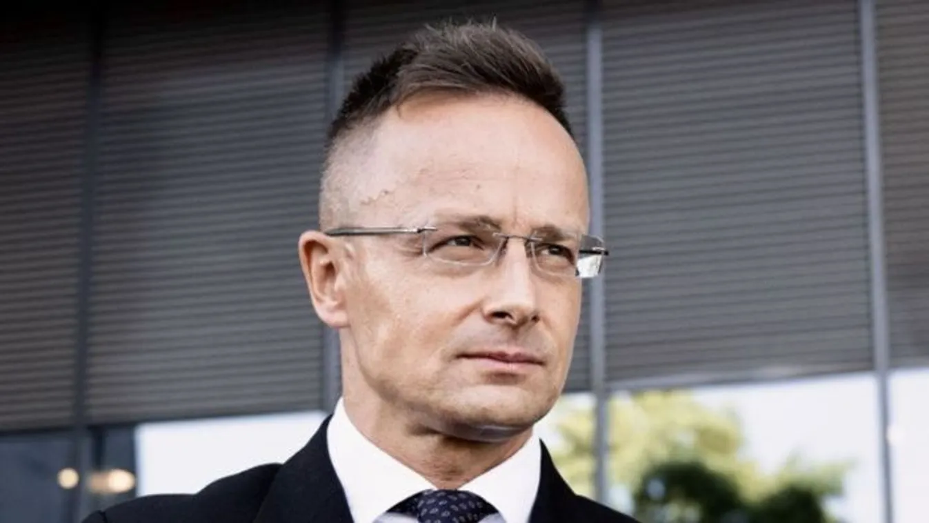 Szijjártó Péter: Várjuk a választ Brüsszeltől, hogy miért van szükség 72 órás túlélőcsomagra!