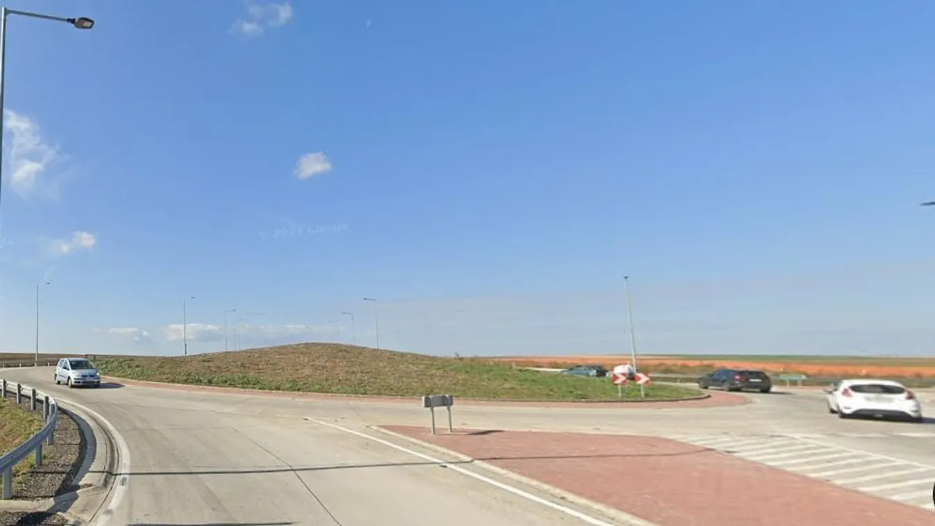 "Ne vegyétek fel!" - Visszatért Győző, a 37-es út heges arcú fantomja