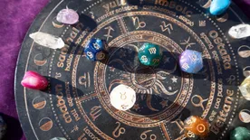 Ezt a 3 csillagjegyet váratlan öröm éri az utazásán