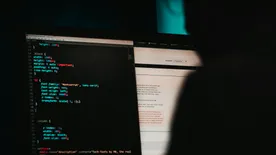 Időutazó hackerek miatt adott ki a figyelmeztetést az FBI