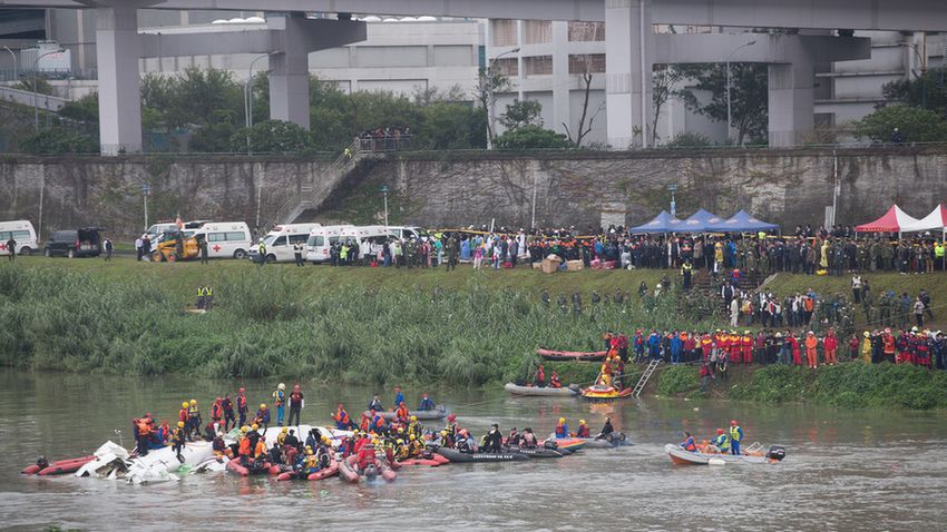 Folyóba zuhant a TransAsia gépe