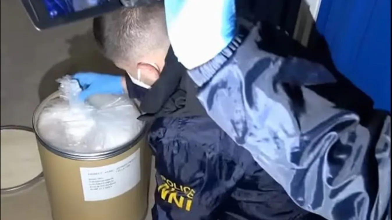 Kábítószer-gyárra csaptak le a rendőrök a Csepel Művek területén – videó