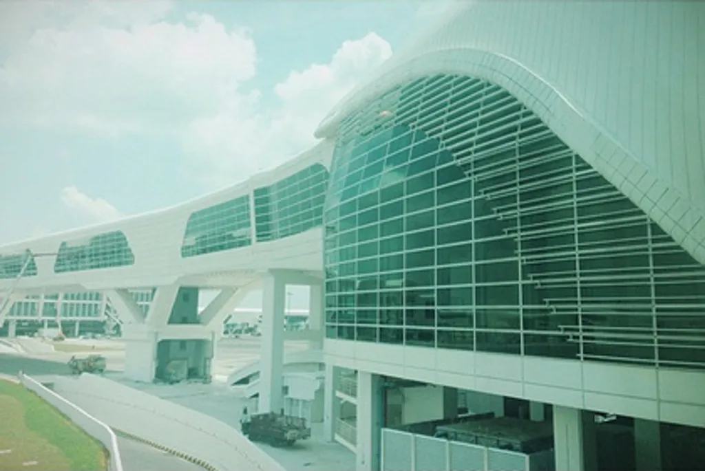 lkmnhkms / Klia2 