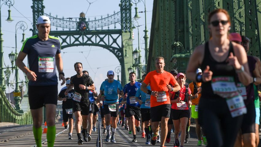 Bíztatás és kitartás - Képekben a 37. SPAR Budapest Maraton