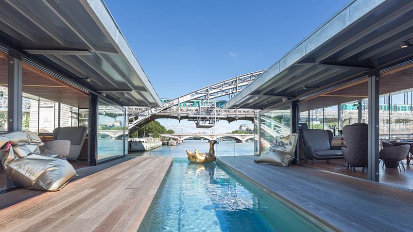 OFF Paris Seine hotel