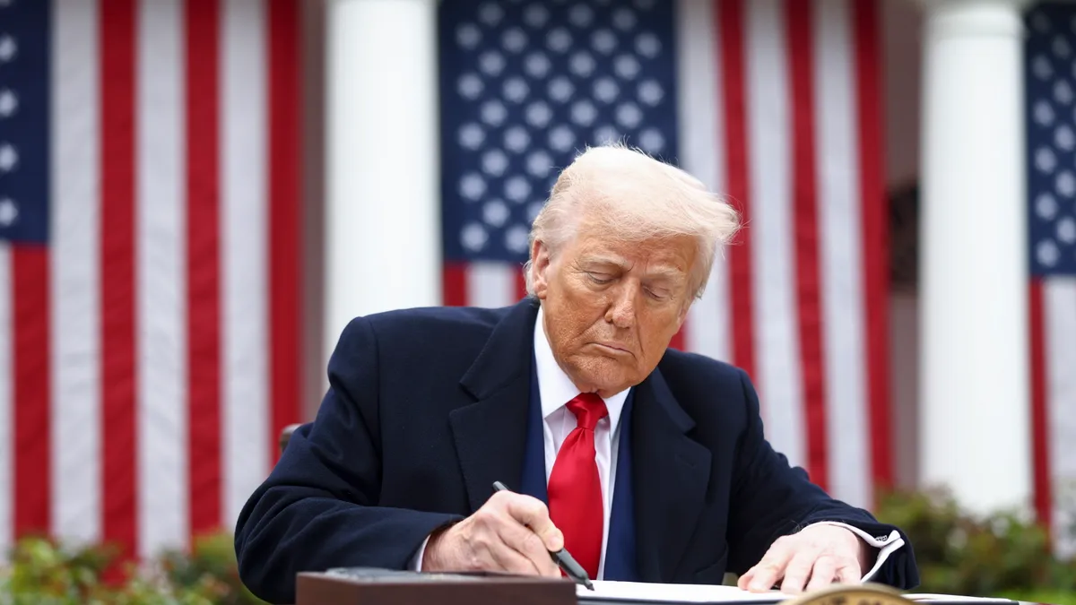 Amerika belépett az iráni-izraeli háborúba