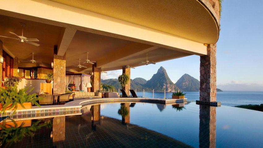 Jade Mountain Resort