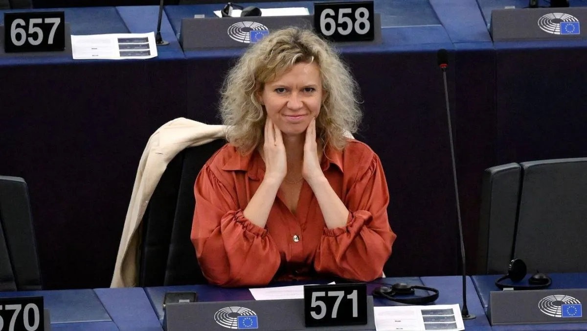 Kollár Kinga, MTI