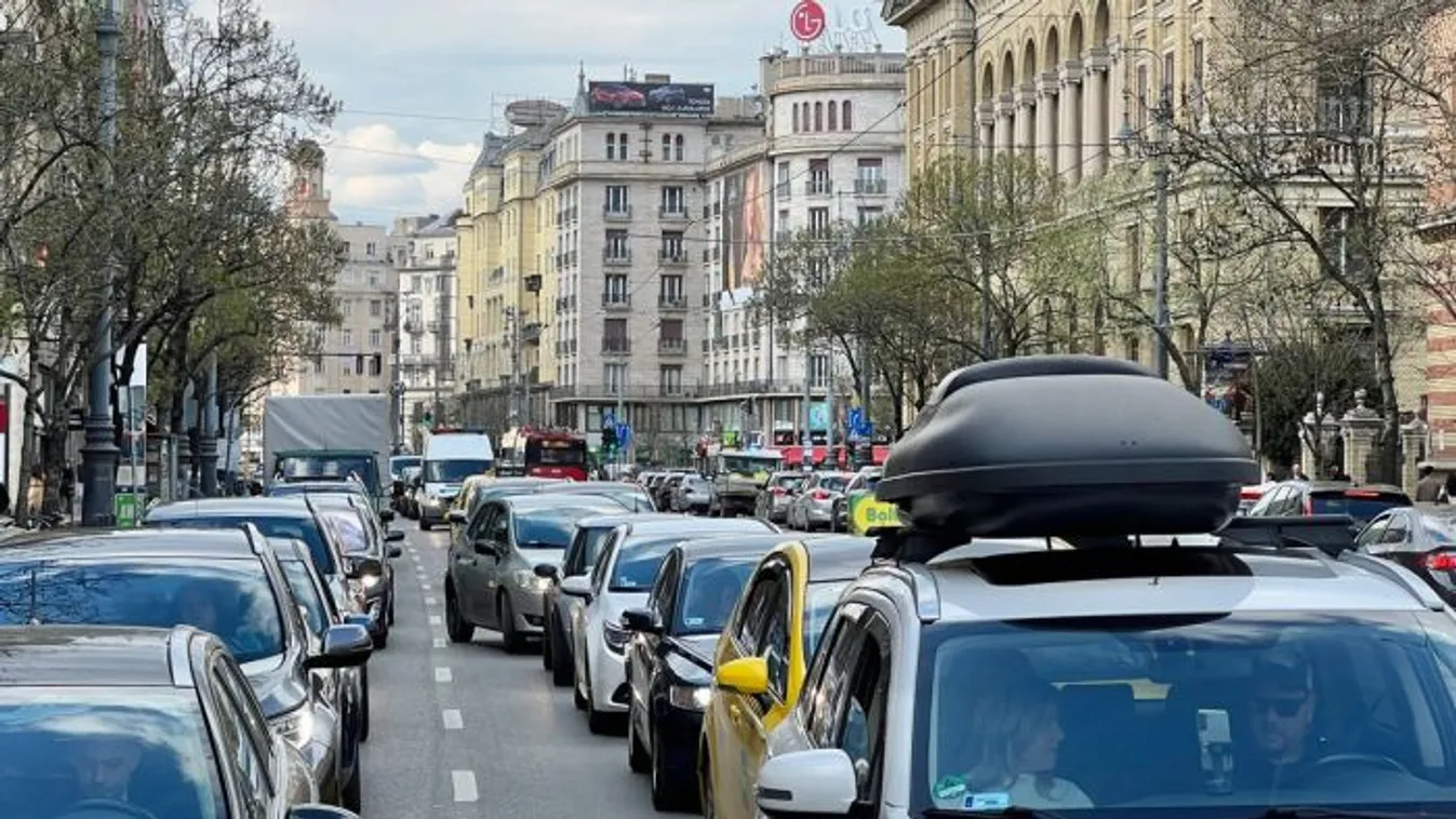 „Emberek százezreit teszi tönkre pár száz ember” - megbénította a főváros forgalmát a Pride melletti tüntetés