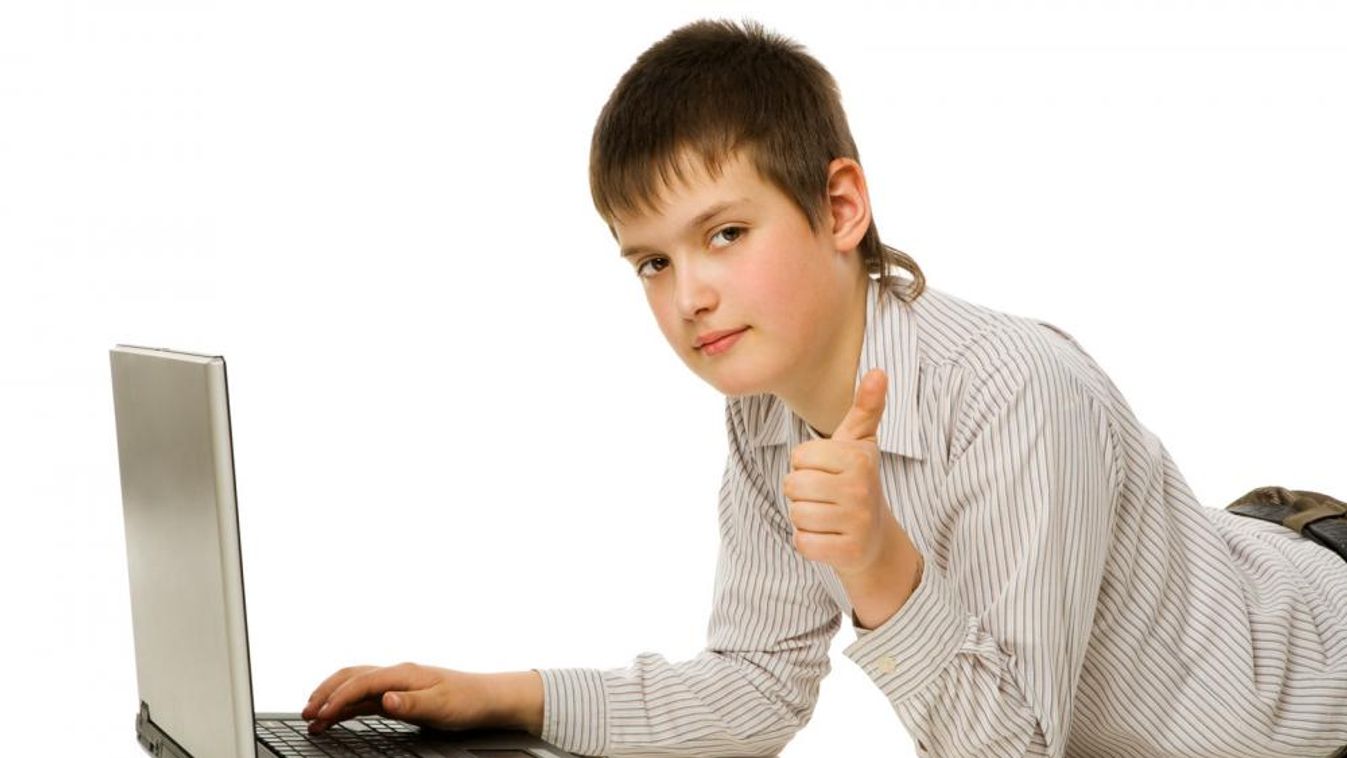 A te gyereked is lop a neten?