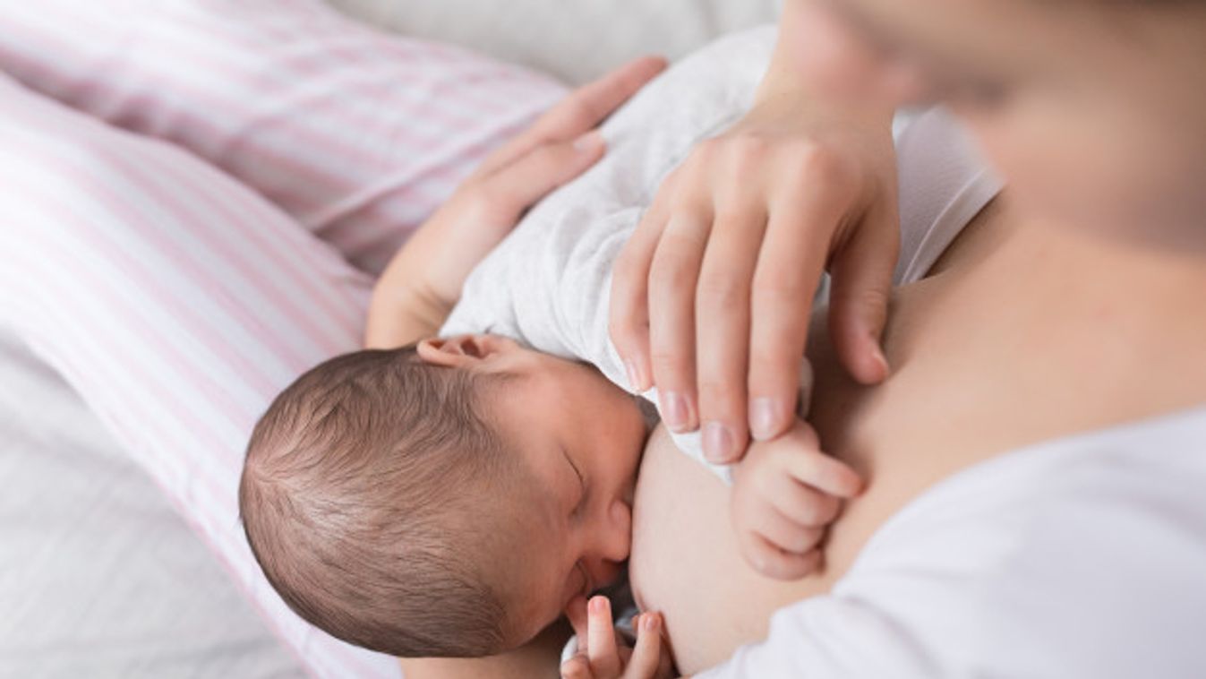 Rettegtem, hogy elalszom szoptatás közben és elejtem a gyereket