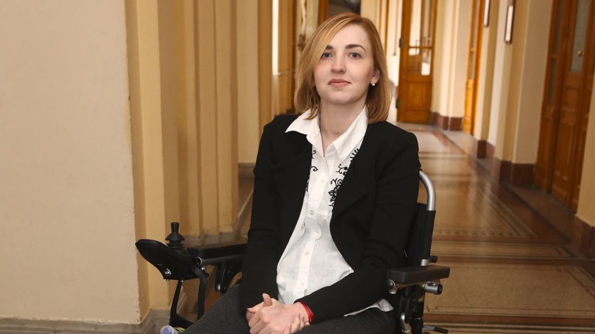 "Nem tudom, mire számíthatok" – megkezdődött a lebénult balerina sérelemdíjának pere