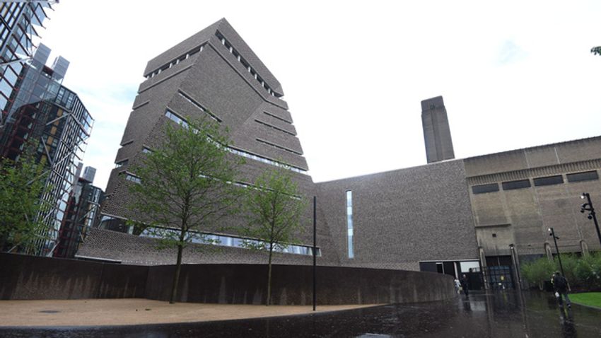 A londoni Tate Modern új piramisépülete