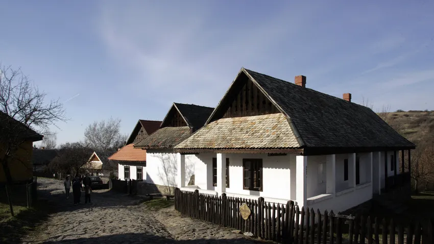 A hétmillió tulipán kertje és igazi húsvét Palócföldön