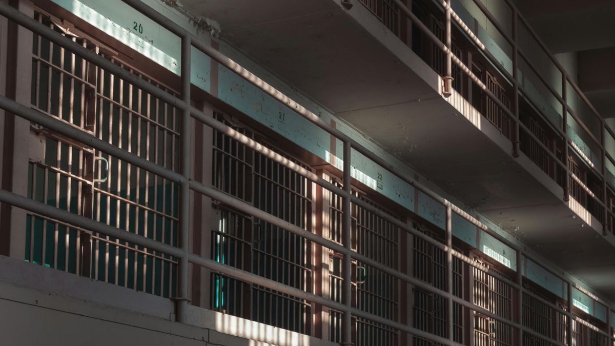 Meghalt a szomszédgyilkos, egy másik rabot gyanúsítanak a rendőrök
