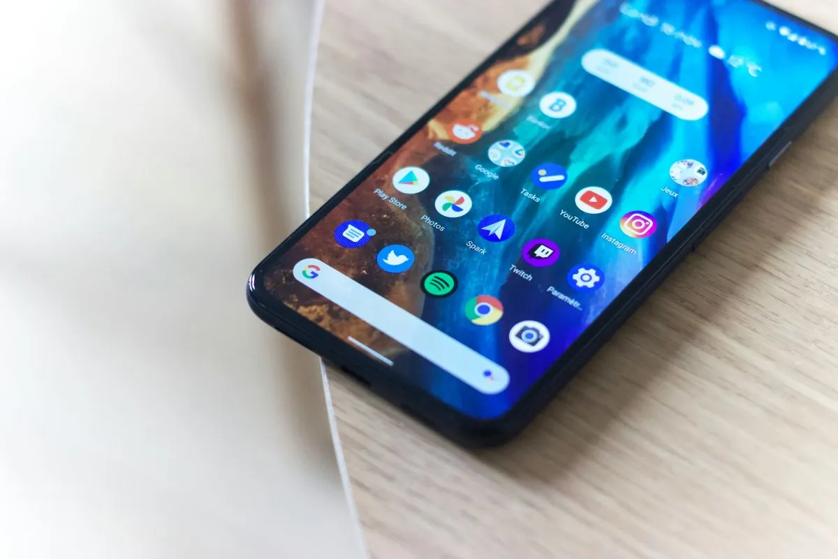 Android telefon, okostelefon, mobiltelefon