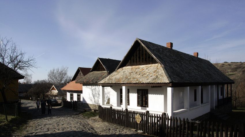 A hétmillió tulipán kertje és igazi húsvét Palócföldön