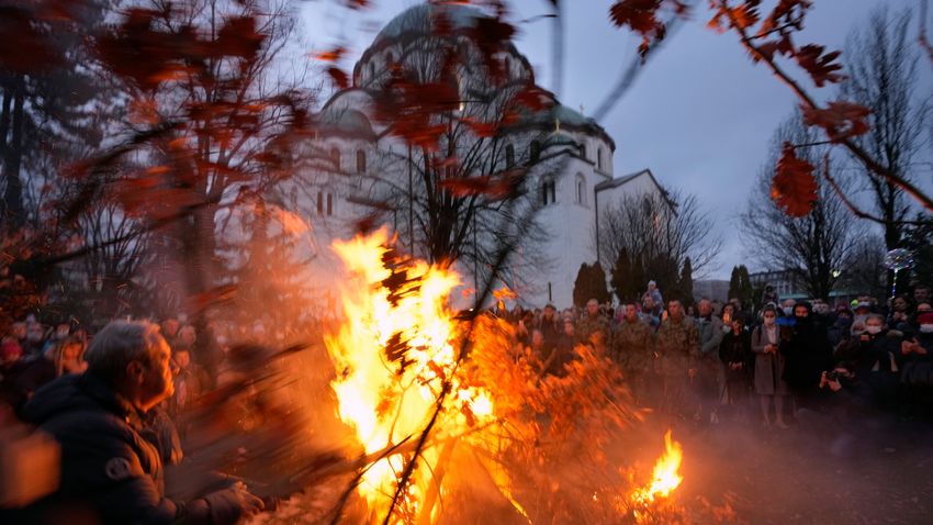 Nézzék, milyen színesen érkezett meg az ortodox karácsony!