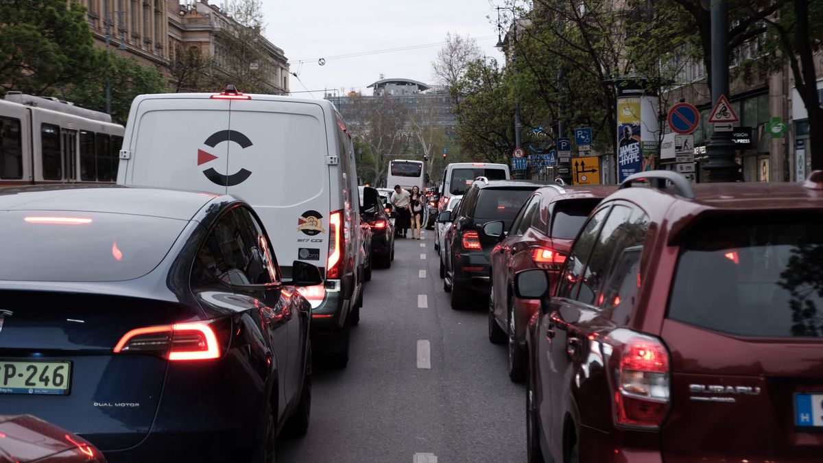 Újabb káosz Budapesten: a Pride tüntetés ismét megbénította a fővárost