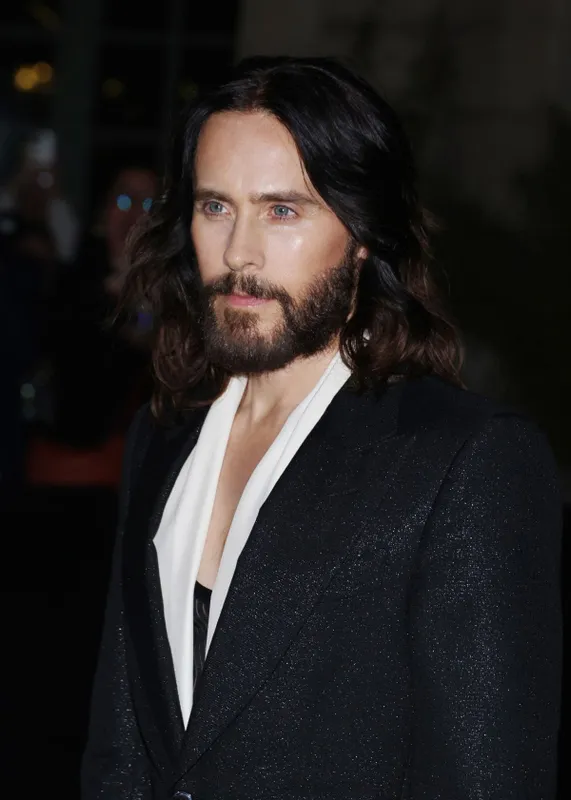 Les célébrités au défilé Tom Ford "Collection Prêt-à-Porter Automne/Hiver 2025-2026" lors de la Fashion Week de Paris (PFW)