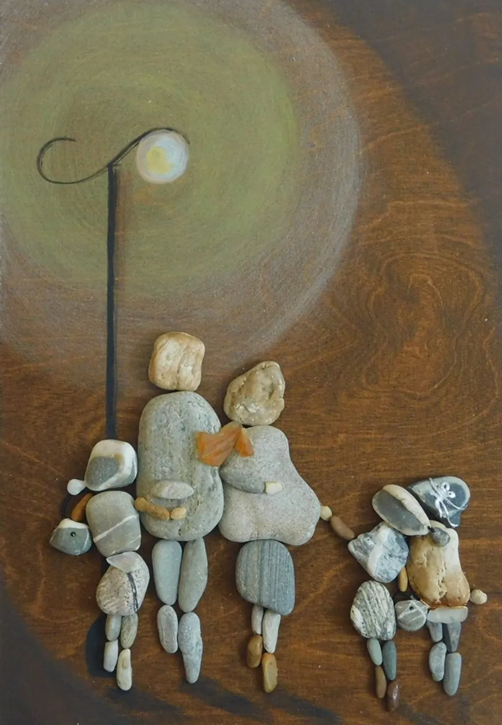 Forrás: Szilajka Erzsébet Kavicsművészet, Kavicsképek, Pebble Art / Facebook 