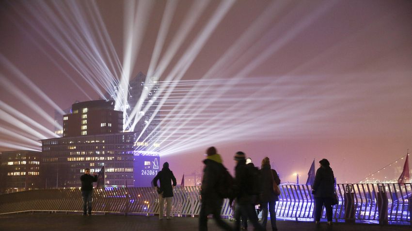 Hamburg monumentális koncertpalotája
