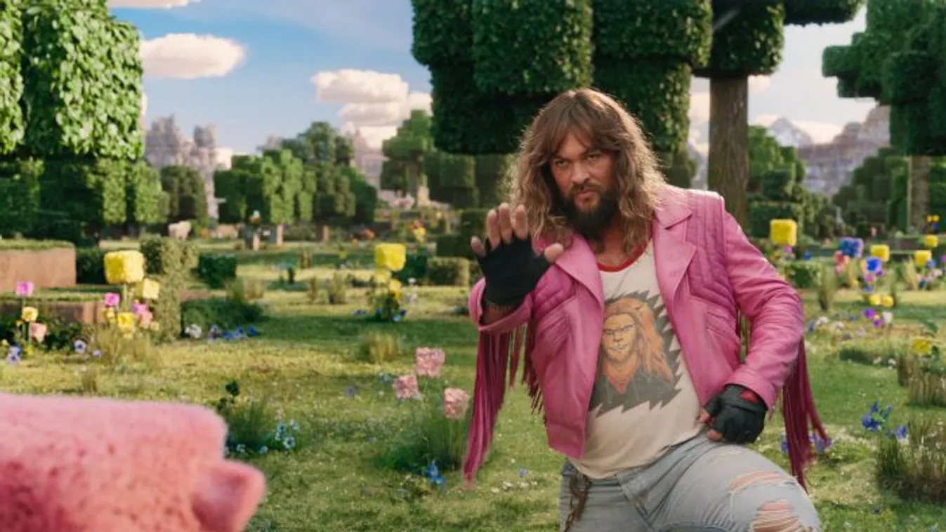 Jason Momoa letarolta a fél világot a cikis Minecraft-szerkójában