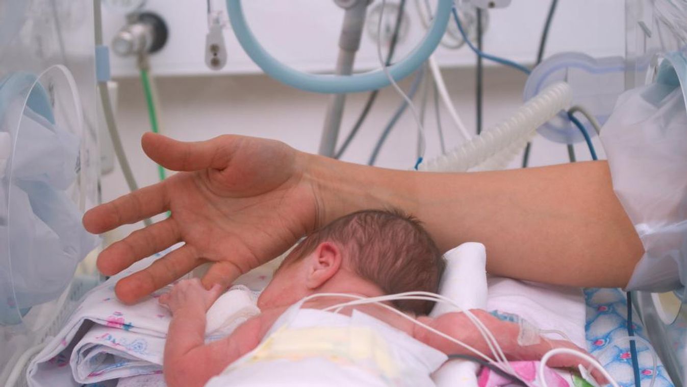 Titokban kellett szoptatni a babámat a koraszülött osztályon