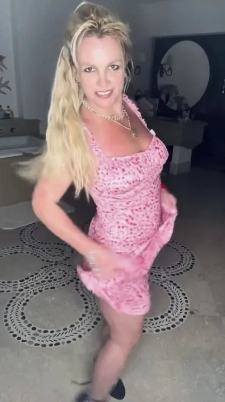 Britney Spears a közösségi médiában vigasztalódik