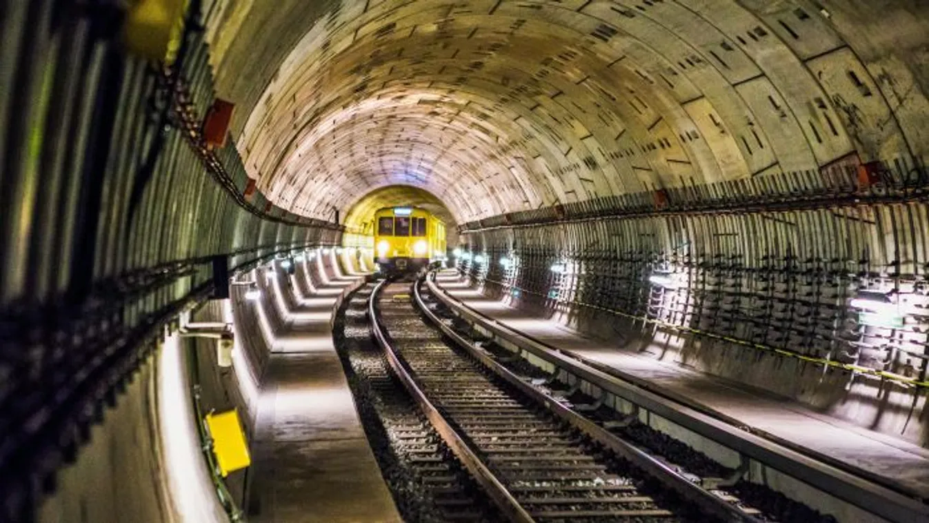 Rendkívüli bejelentés: a metró elé ugrott egy lány, próbálják megmenteni