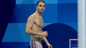 Rá sem lehet ismerni, Milák Kristóf így jelent meg az uszodában